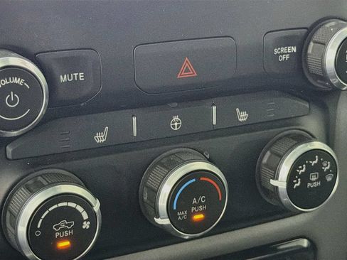 Used 2023 RAM 1500 Lone Star AWD/4WD image 23