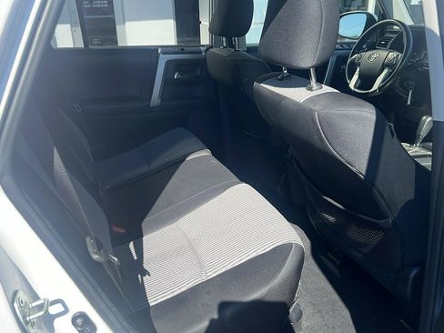 Used 2014 Toyota 4Runner 4WD image 11