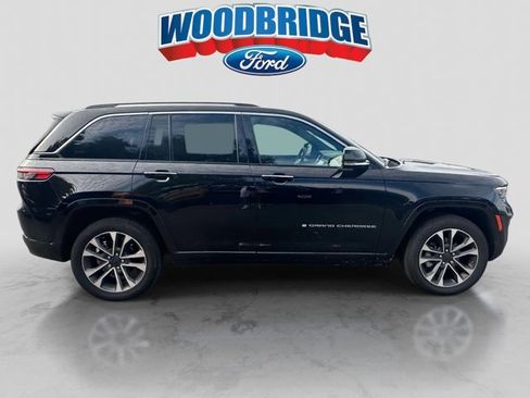 Used 2023 Jeep Grand Cherokee Overland image 4
