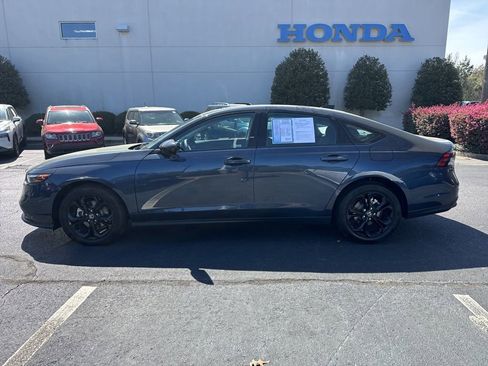 Used 2025 Honda Accord SE image 6