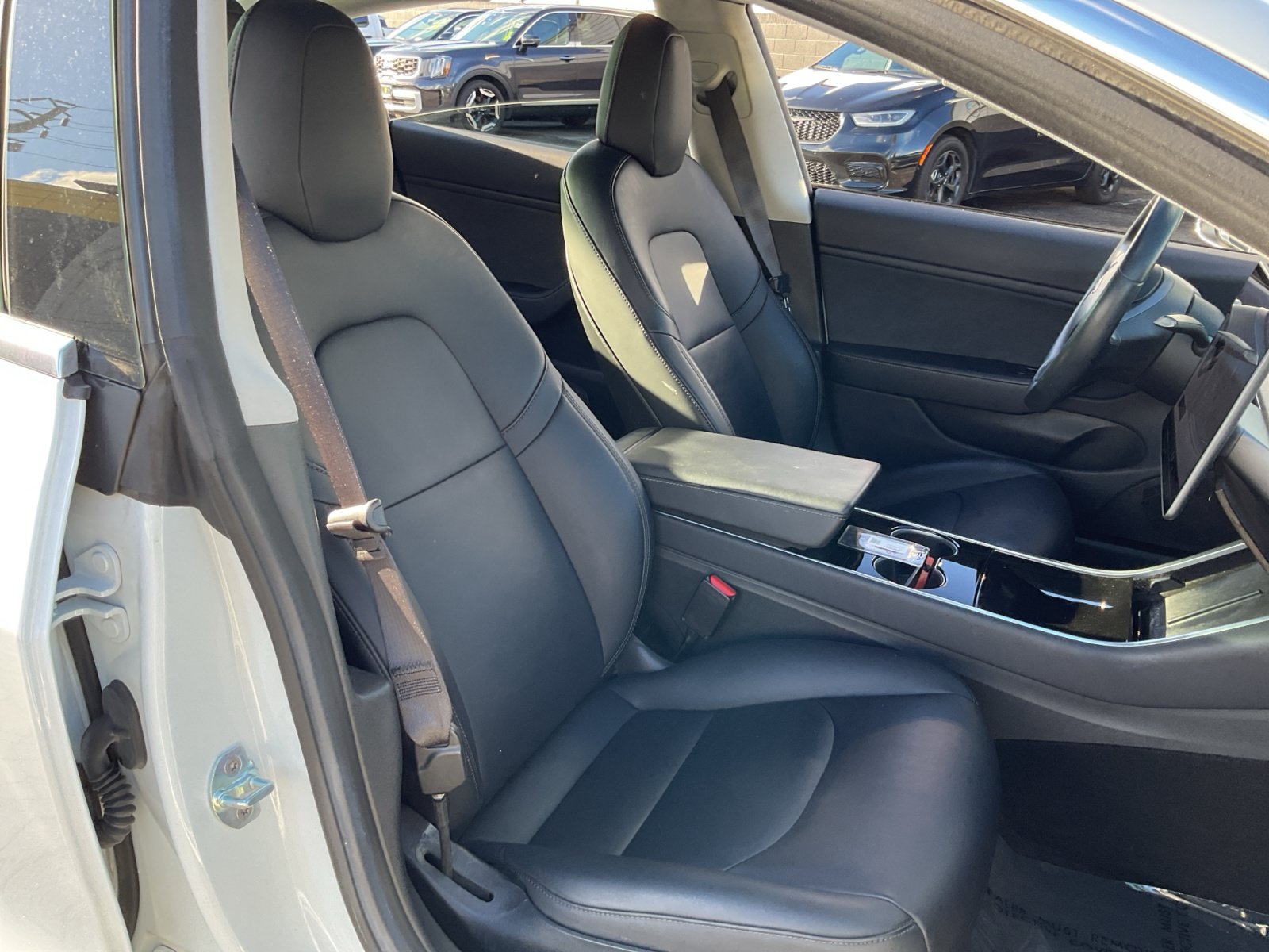 Used 2018 Tesla Model 3 Long Range RWD image 21