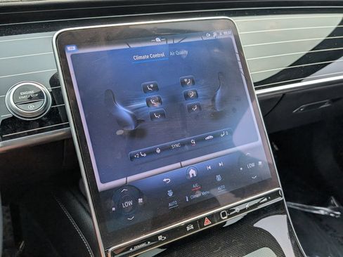 Certified 2023 Mercedes-Benz S 580 4MATIC Sedan image 17