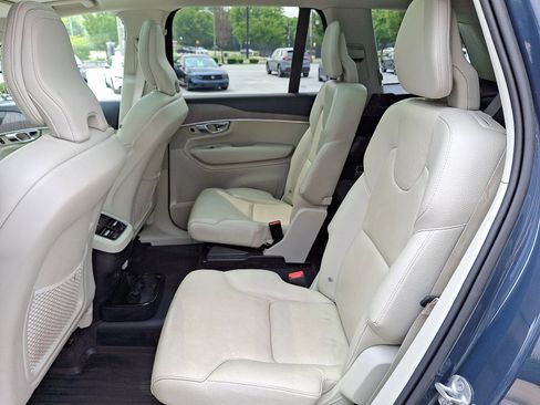 Used 2023 Volvo XC90 B6 Plus w/ Protection Package AWD/4WD image 10