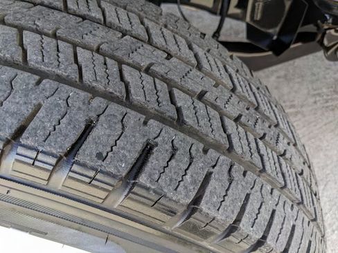 Certified 2023 Ford E-350 and Econoline 350 Super Duty w/ Driver's Safety Package image 26