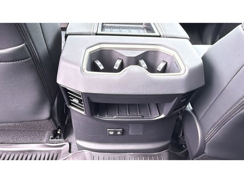 New 2026 Toyota Tundra Limited AWD/4WD image 34