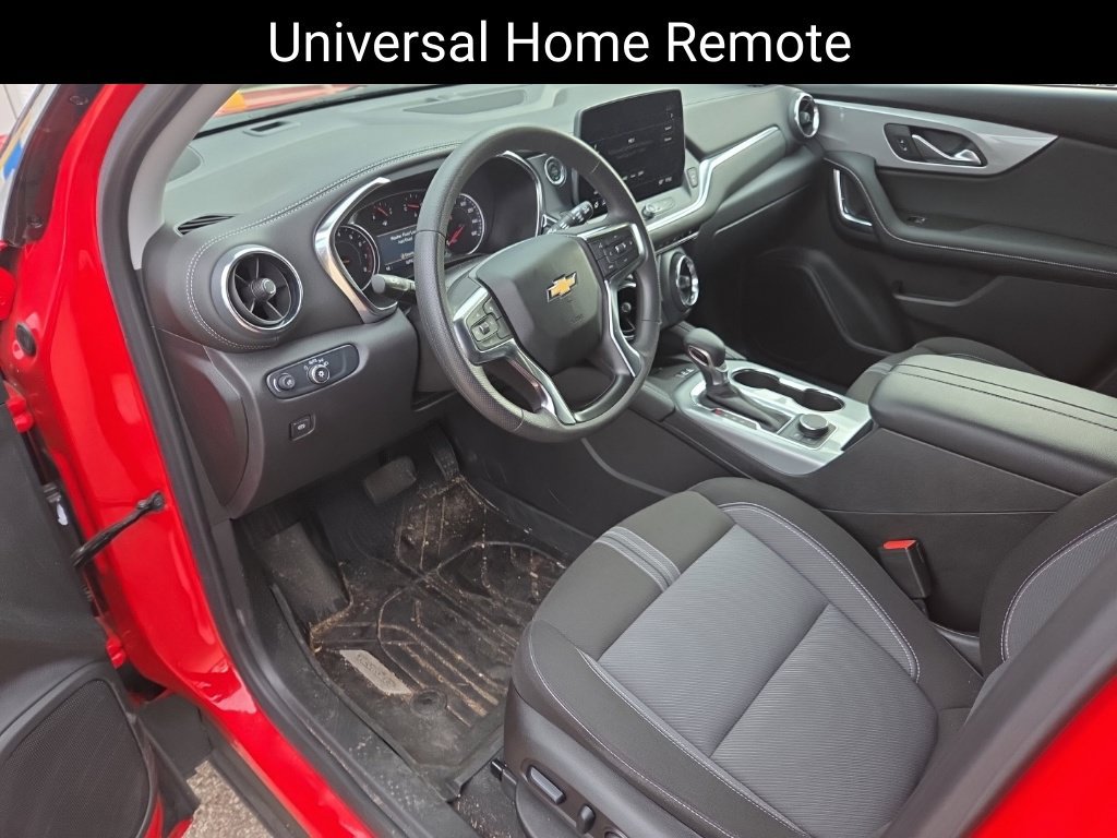 Used 2024 Chevrolet Blazer LT w/ Convenience Package FWD image 16
