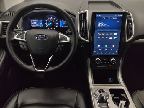 Used 2024 Ford Edge SEL image 22