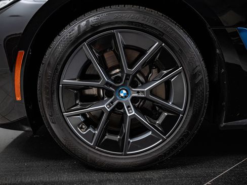 Used 2023 BMW i4 eDrive35 w/ Premium Package RWD image 13