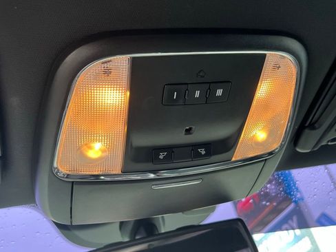 Used 2014 Dodge Charger R/T image 33