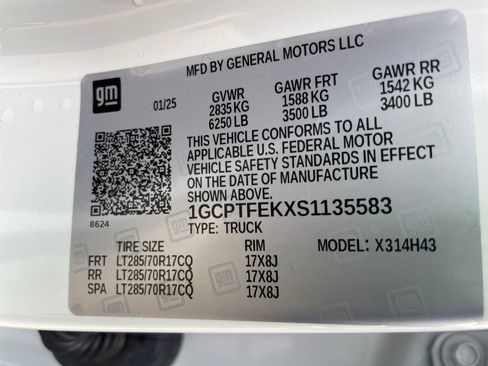 Used 2025 Chevrolet Colorado ZR2 image 29