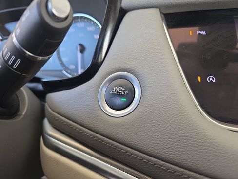 Used 2024 Cadillac XT5 Premium Luxury FWD image 17