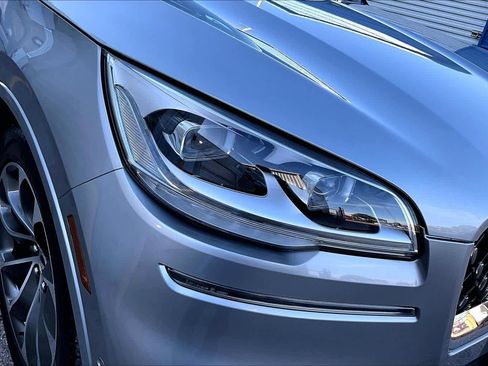 Used 2021 Lincoln Aviator Grand Touring w/ Equipment Group 302A image 26