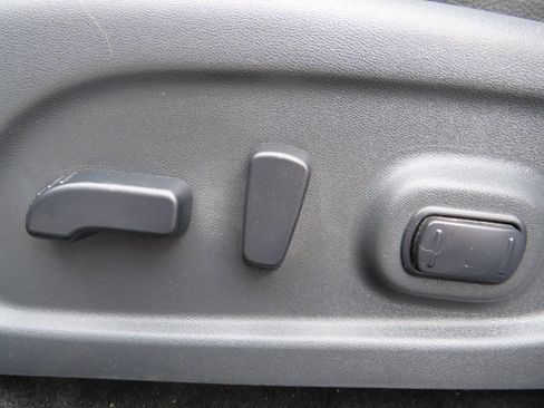 Used 2017 Nissan Murano SL image 36