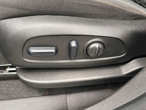 Certified 2024 Chevrolet Equinox LT image 27