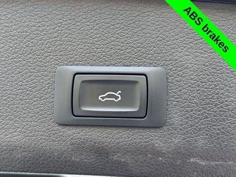 Used 2013 Audi Q7 3.0T Premium Plus w/ Premium Plus Pkg image 40