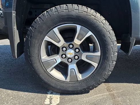 Used 2019 Chevrolet Colorado Z71 AWD/4WD image 19