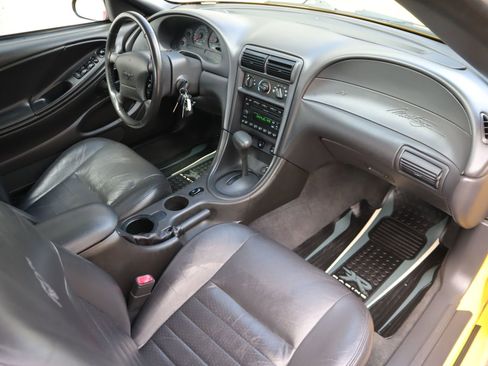 Used 2004 Ford Mustang GT image 54