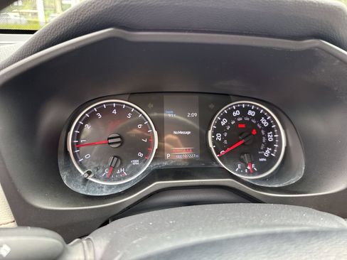 Used 2019 Toyota RAV4 XLE FWD image 49
