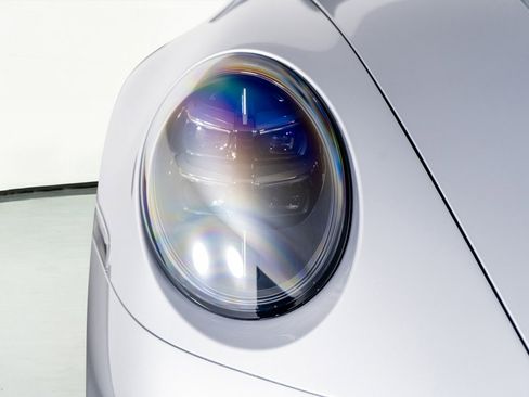 Used 2025 Porsche 911 Carrera 4 GTS image 23