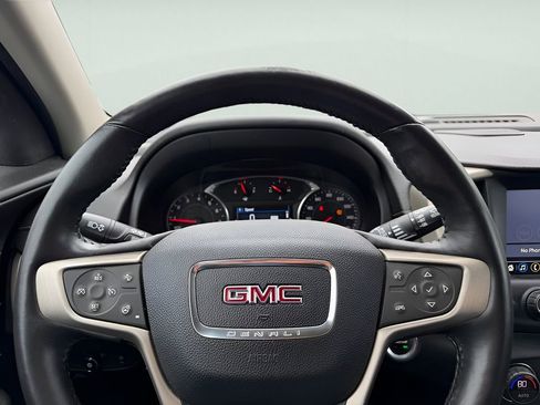 Used 2018 GMC Terrain Denali w/ Advanced Safety Package image 23