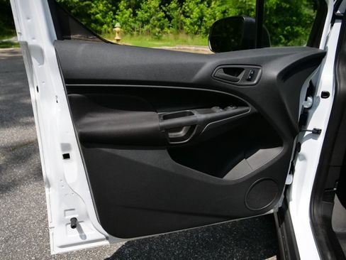 Used 2015 Ford Transit Connect XL FWD image 23