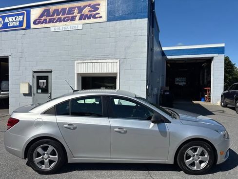 Used 2013 Chevrolet Cruze LT FWD image 7