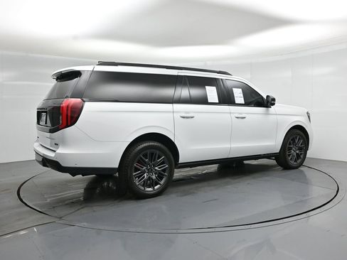 Certified 2025 Ford Expedition Max Platinum w/ Stealth Performance Package image 37