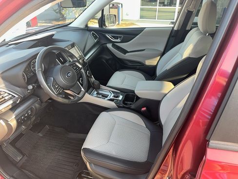 Certified 2023 Subaru Forester Premium AWD/4WD image 14
