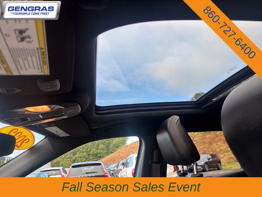 Used 2022 Jeep Compass High Altitude AWD/4WD image 23