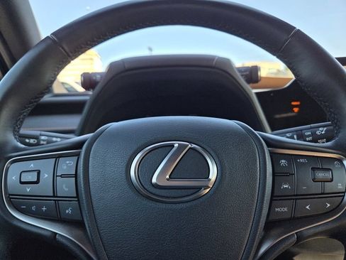 Used 2025 Lexus UX 300h AWD w/ Accessory Package (Z1) image 36