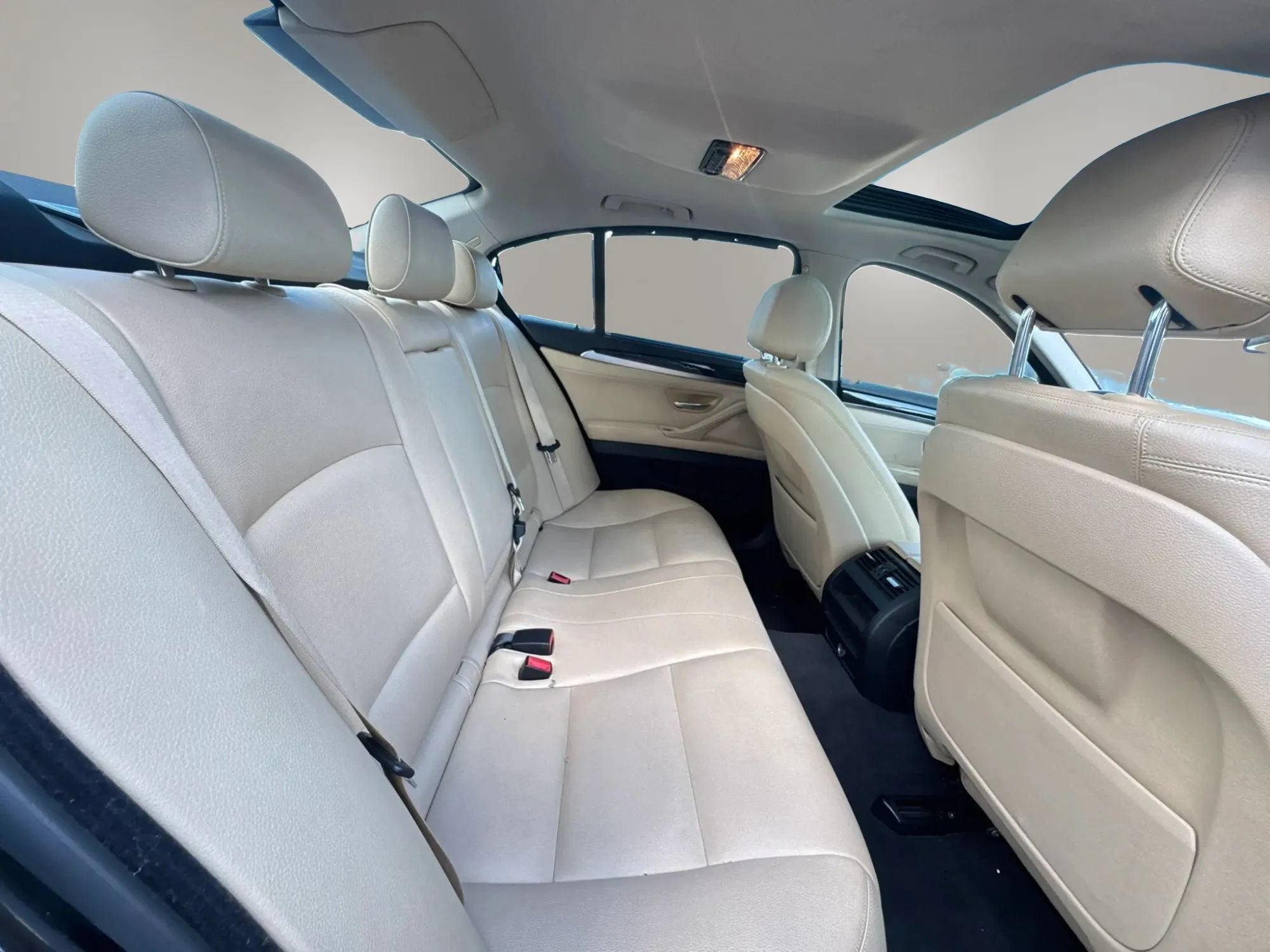Used 2016 BMW 528i Sedan RWD image 14