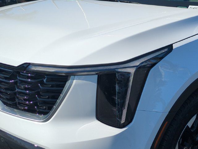 Certified 2026 Kia Sorento S w/ S Panoramic Sunroof Package FWD image 9