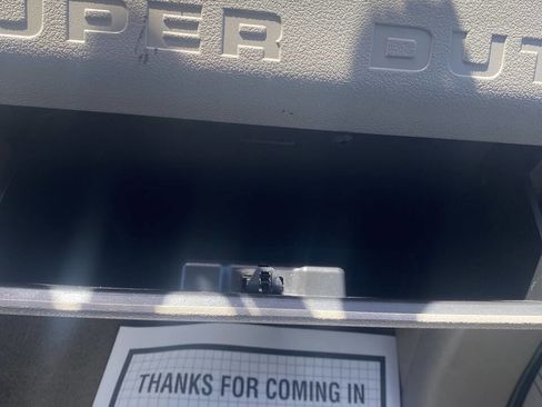 Used 2010 Ford F250 XLT AWD/4WD image 19