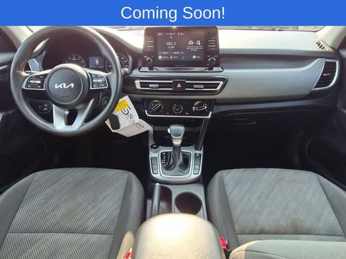 Used 2022 Kia Seltos LX AWD/4WD image 15