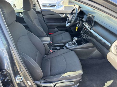 Used 2020 Kia Forte LXS image 14
