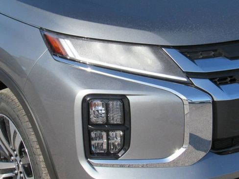New 2026 Mitsubishi Outlander Sport SE AWD/4WD image 8