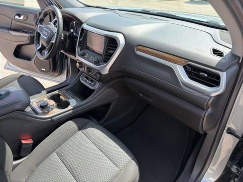 Used 2023 GMC Acadia SLE w/ Driver Convenience Package AWD/4WD image 32