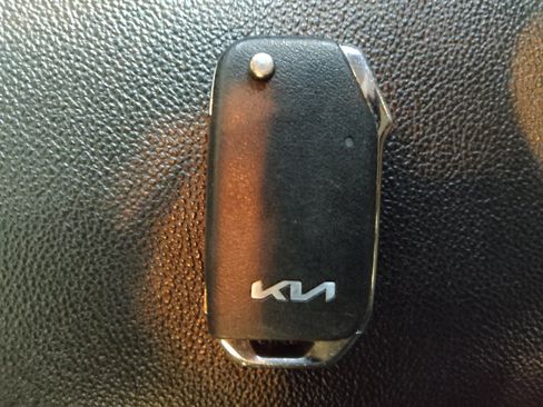 Used 2024 Kia Forte LXS FWD image 32