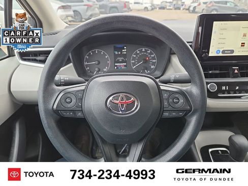 Used 2024 Toyota Corolla LE w/ LE Convenience Package image 22