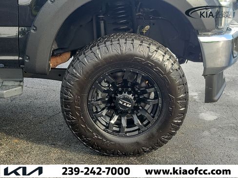 Used 2022 Ford F350 Lariat AWD/4WD image 7