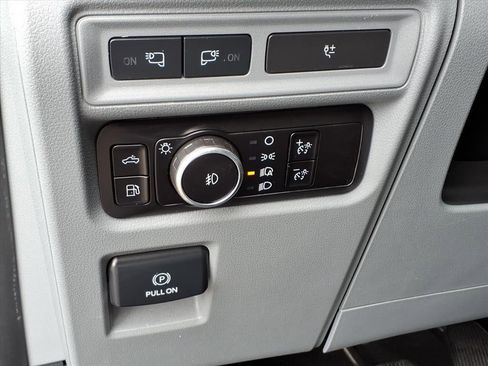 Certified 2023 Ford F150 XL w/ XL Chrome Appearance Package image 24