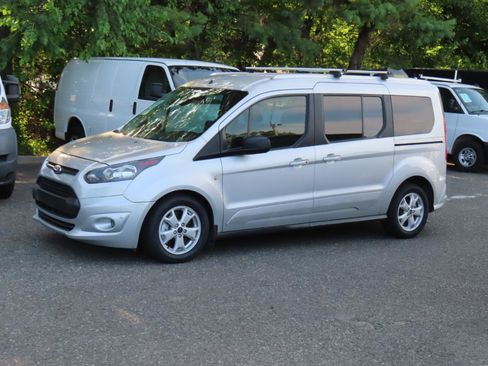 Used 2015 Ford Transit Connect XLT FWD image 2