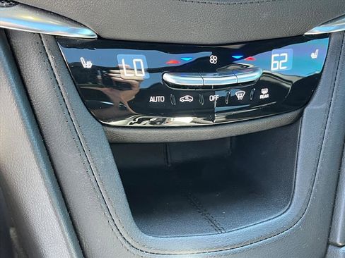 Used 2023 Cadillac XT5 Sportv w/ Technology Package image 12