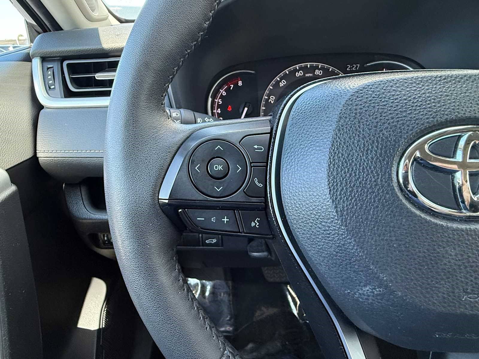 Certified 2023 Toyota RAV4 XLE Premium AWD/4WD image 21