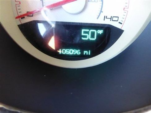 Used 2013 Dodge Challenger SXT w/ Super Sport Group image 12