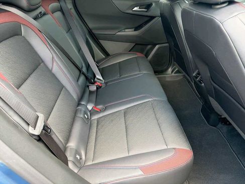 New 2026 Chevrolet Equinox RS w/ Convenience Package III FWD image 15