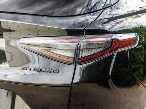 Used 2024 Alfa Romeo Stelvio Quadrifoglio w/ Quick Order Package 25A 100th image 43