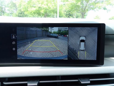 Certified 2025 Hyundai Tucson Limited FWD image 21