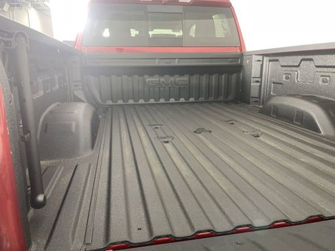 New 2025 GMC Sierra 2500 SLT w/ SLT Premium Package AWD/4WD image 26
