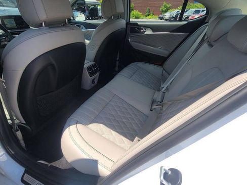 Used 2019 Genesis G70 3.3T Advanced w/ Prestige Package AWD/4WD image 24